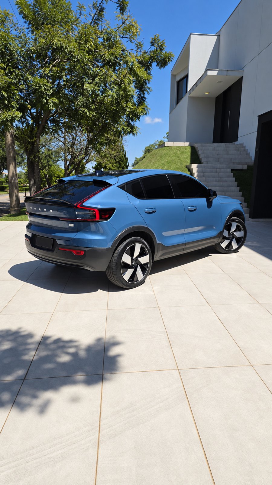 Volvo C40 2023 — prévia 23